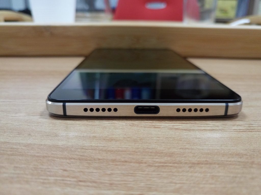 tecno-phantom-6-usb-type-c